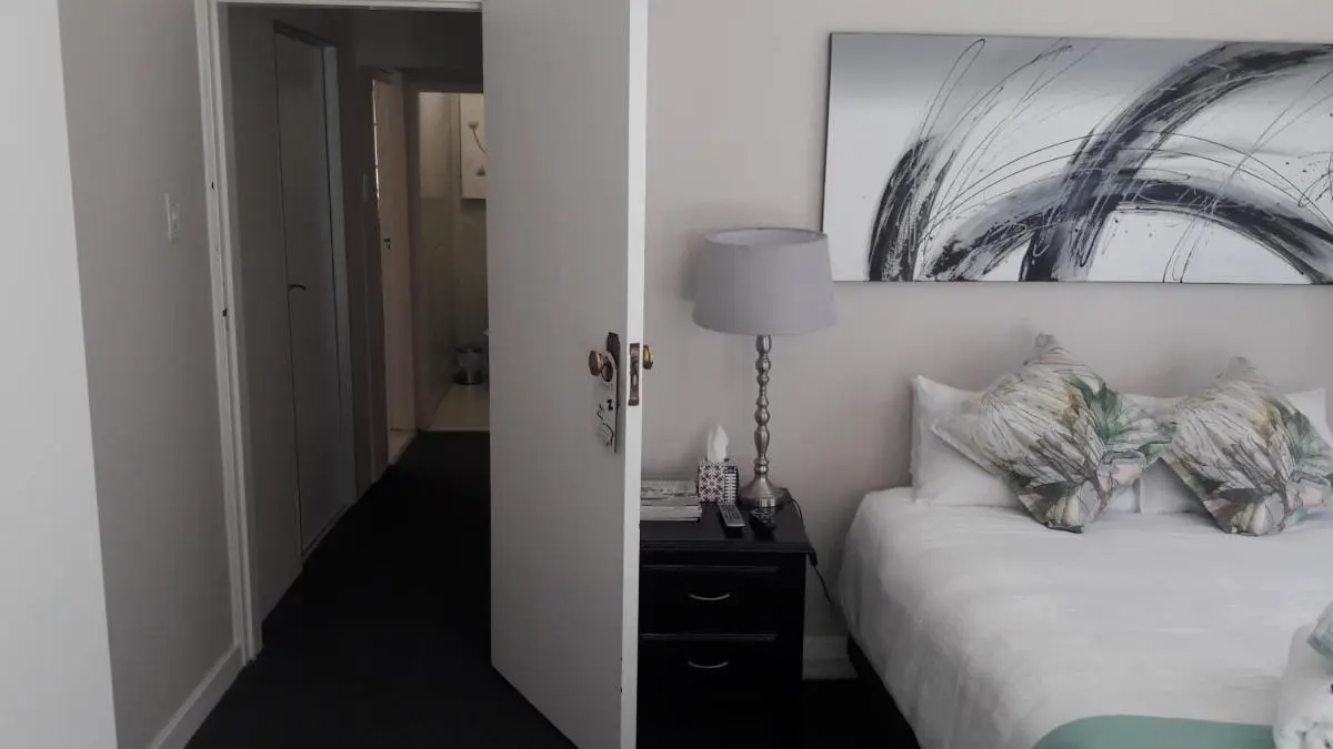 Image 5 of R & R’s Retreat