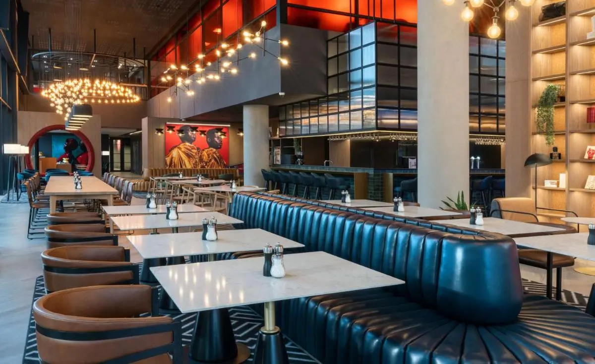 Image 4 of Radisson RED Hotel Johannesburg Rosebank