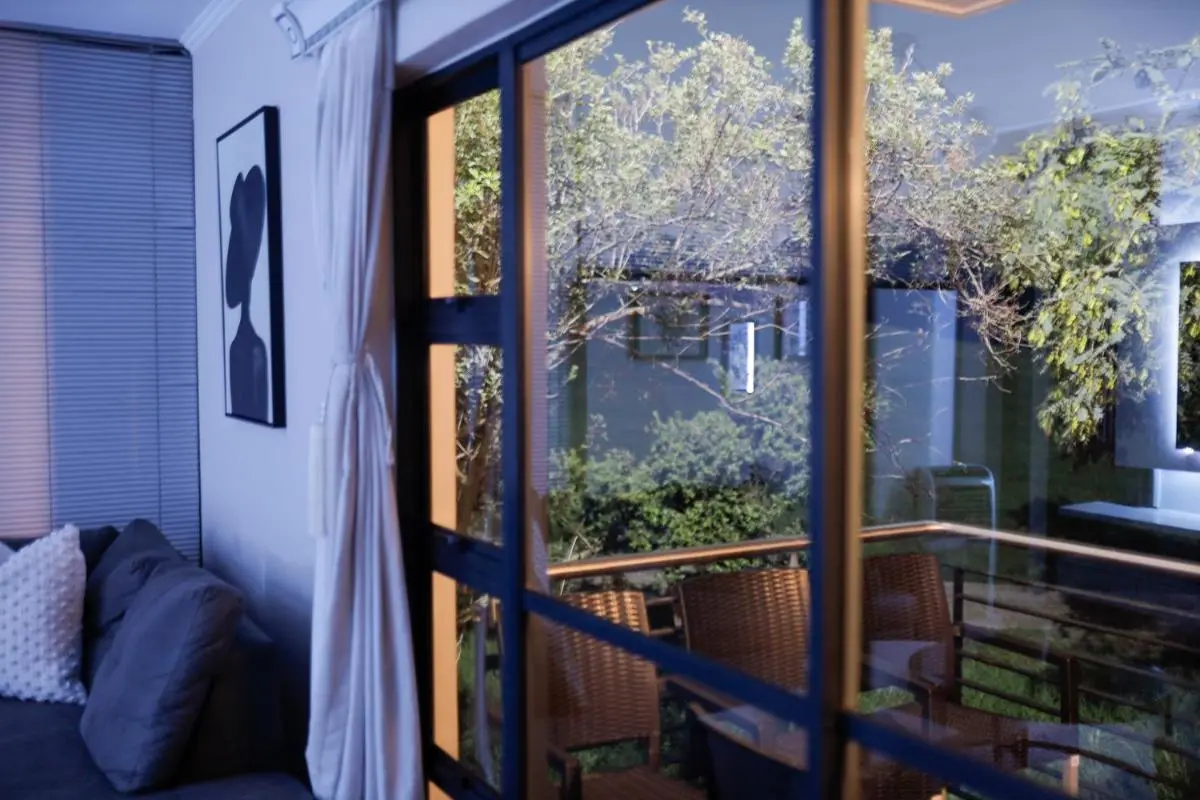 Image 6 of Relaxing 2-Bedroom Stay in Secure Jackal Creek Golf Estate