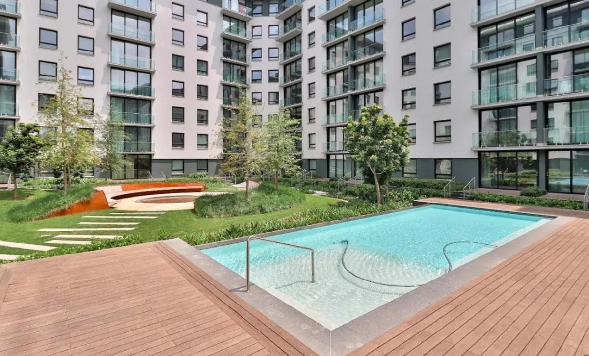 Image 3 of Remarkable 2-Bed Apartment in Johannesburg