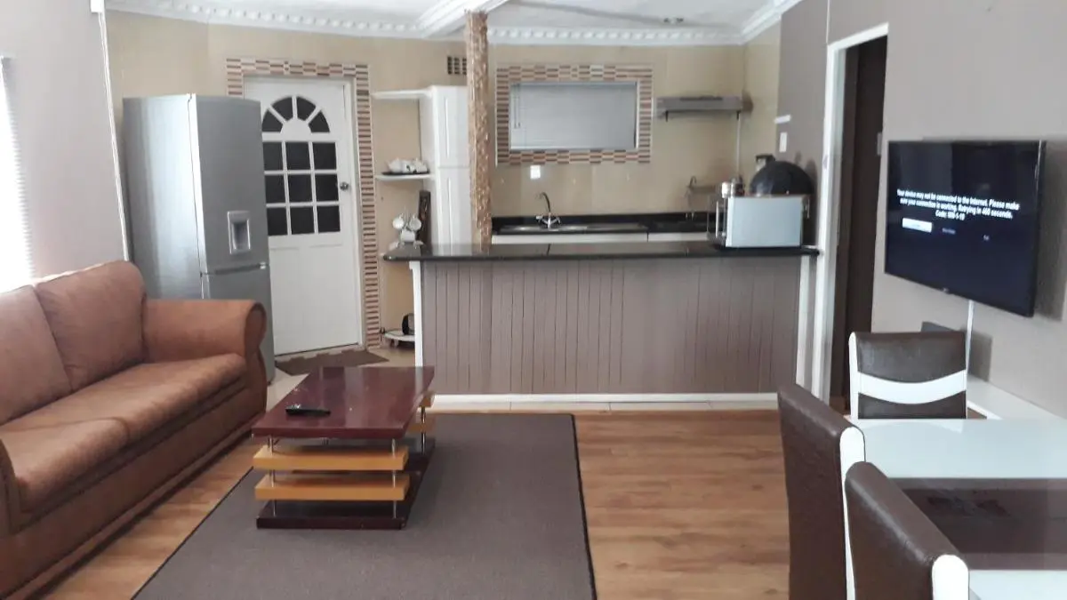 Image 3 of Robertsham (Halaal) Self Catering Cottages 2