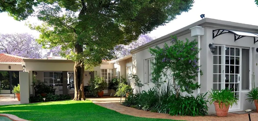 Image of Rosebank Lodge Guesthouse by Claires