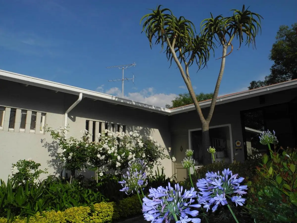 Image 6 of Rosebank Lodge Guesthouse by Claires