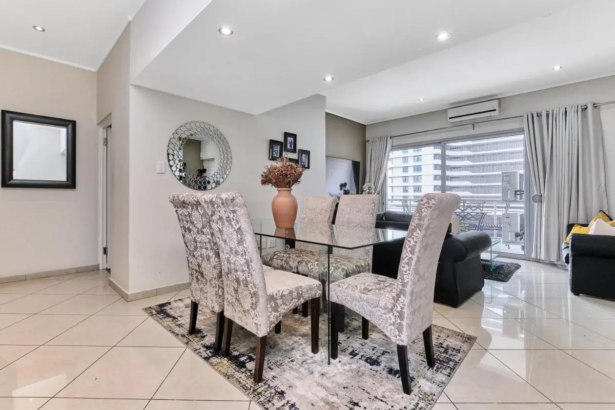Image 3 of Sandton Central Luxury 2-Bed Apartment with a View – Jade