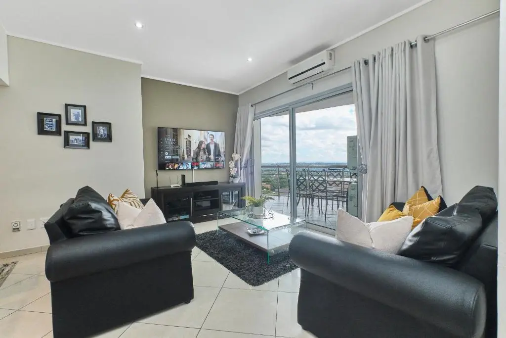Image of Sandton Central Luxury 2-Bed Apartment with a View – Jade