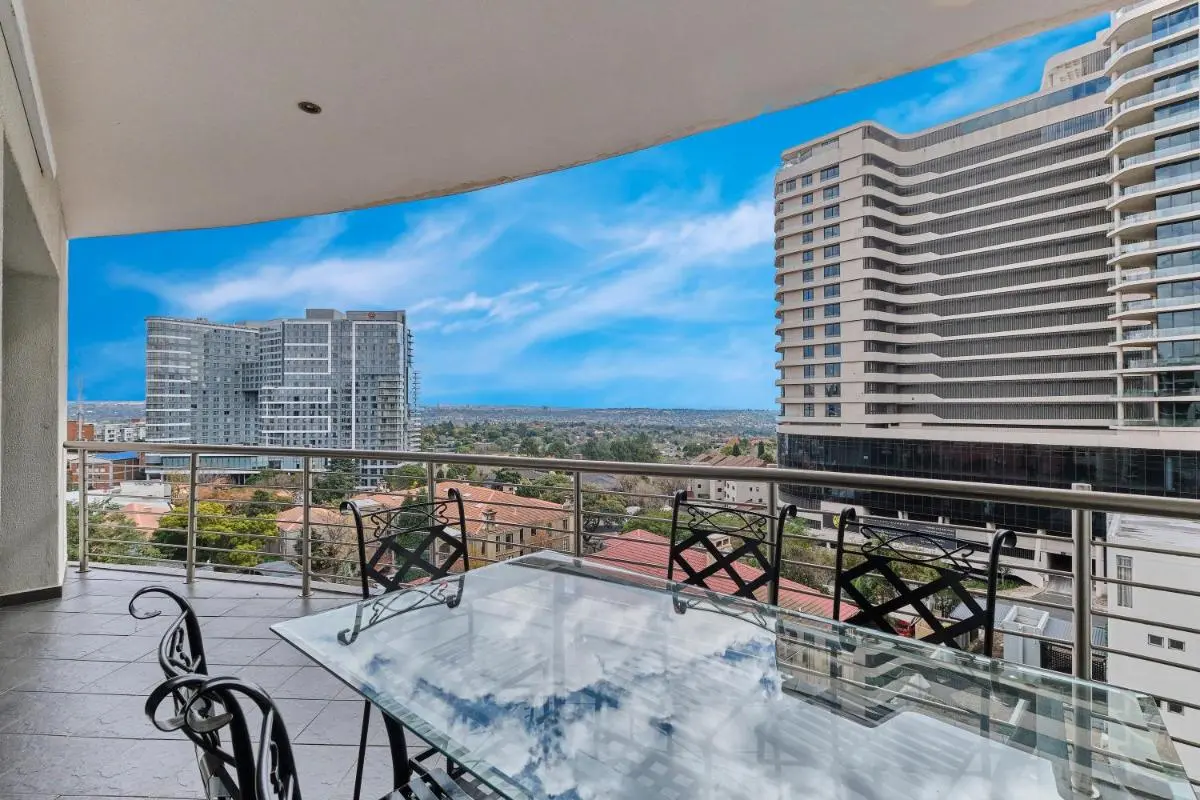 Image 1 of Sandton Central Luxury 2-Bed Apartment with a View – Jade
