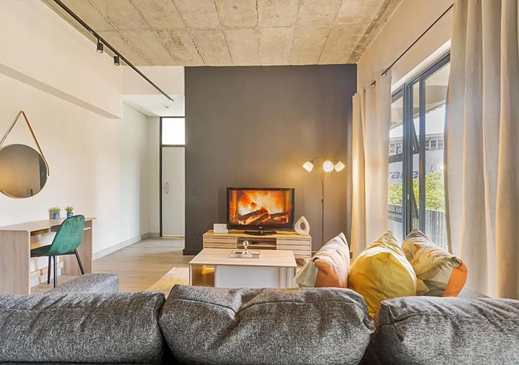 Image of Sandton City Splendid Apartment 009 Power & Water Backup