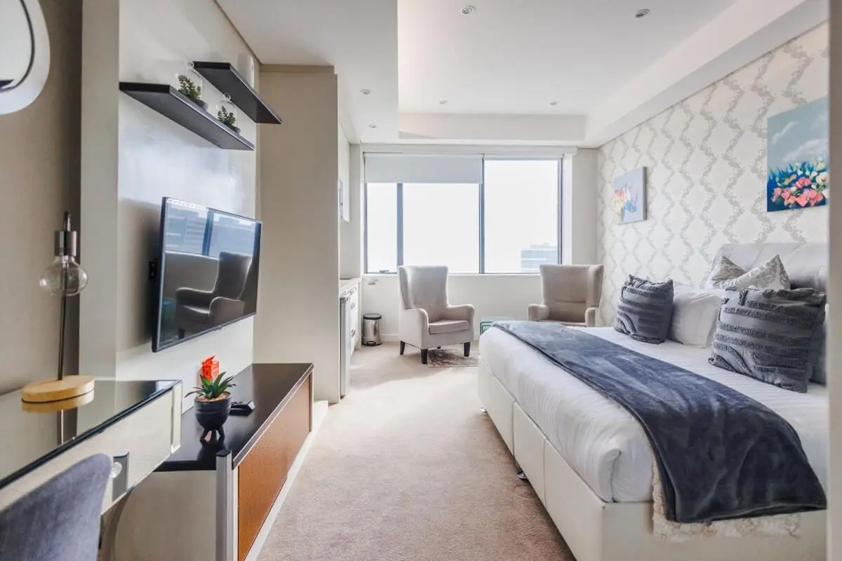 Image 2 of Sandton Sky 1312