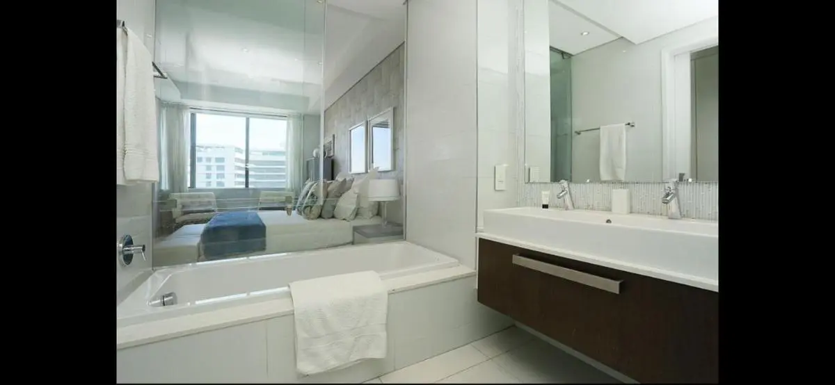 Image 2 of Sandton Skye Suite