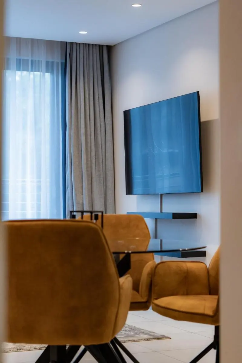 Image 5 of Sandton’s Finest 2BR/2BA