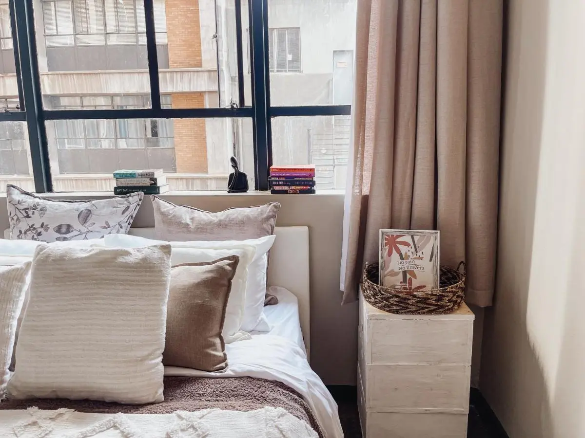 Image 2 of Solo or couples studio in the heart of Maboneng