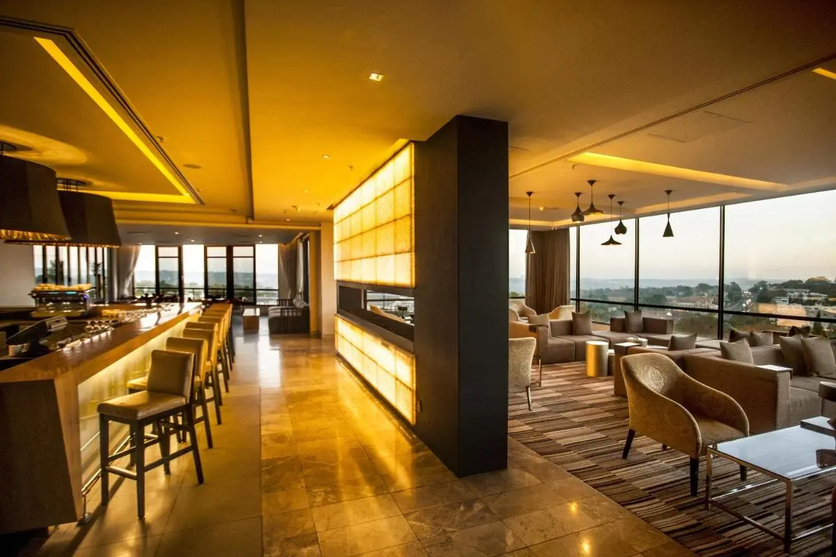 Image 2 of Southern Sun Hyde Park Sandton