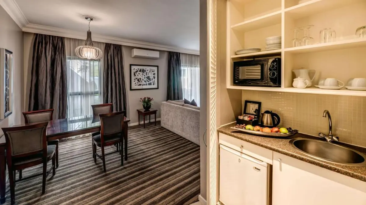 Image 4 of Southern Sun Katherine Street