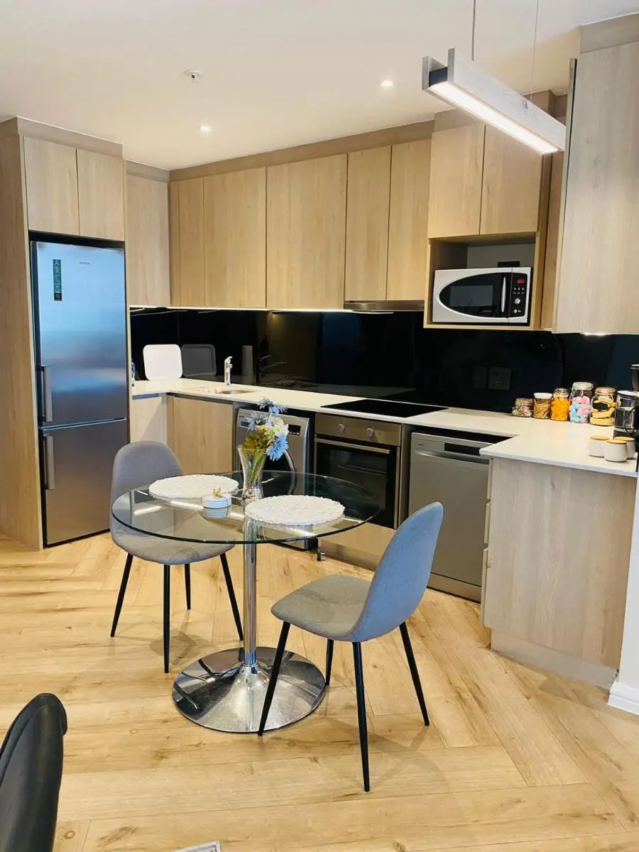 Image 6 of Spacious 2BR APT Near Sandton City -No Loadshedding