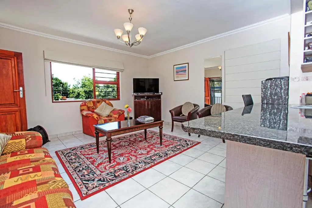 Image of Spacious Garden Cottage