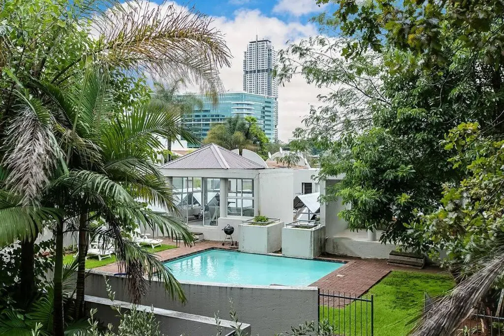 Image 3 of St Tropez 1 Bedroom Sandton Residence