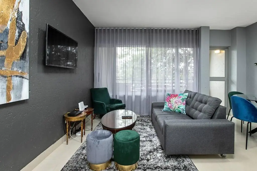 Image 5 of St Tropez 1 Bedroom Sandton Residence