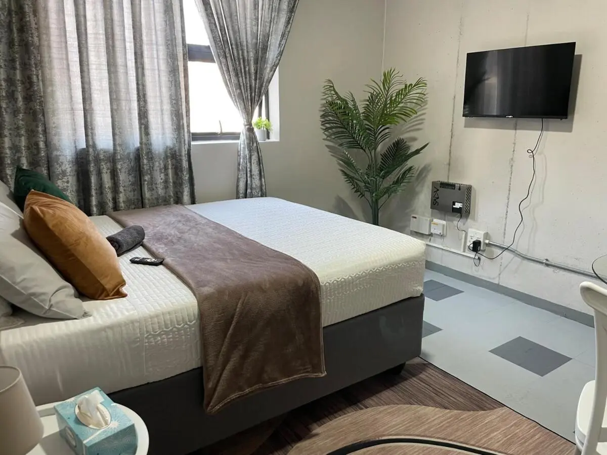 Image 4 of StayEasy in Maboneng