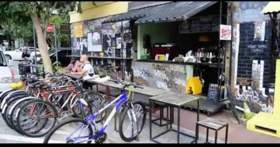 Image 2 of Studio apartment in the heart of Maboneng