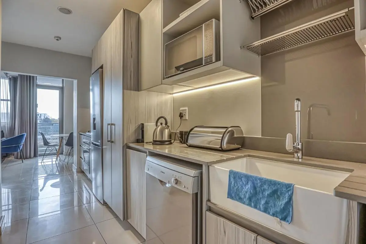 Image 3 of Stunning 1 Bedroom at The Median