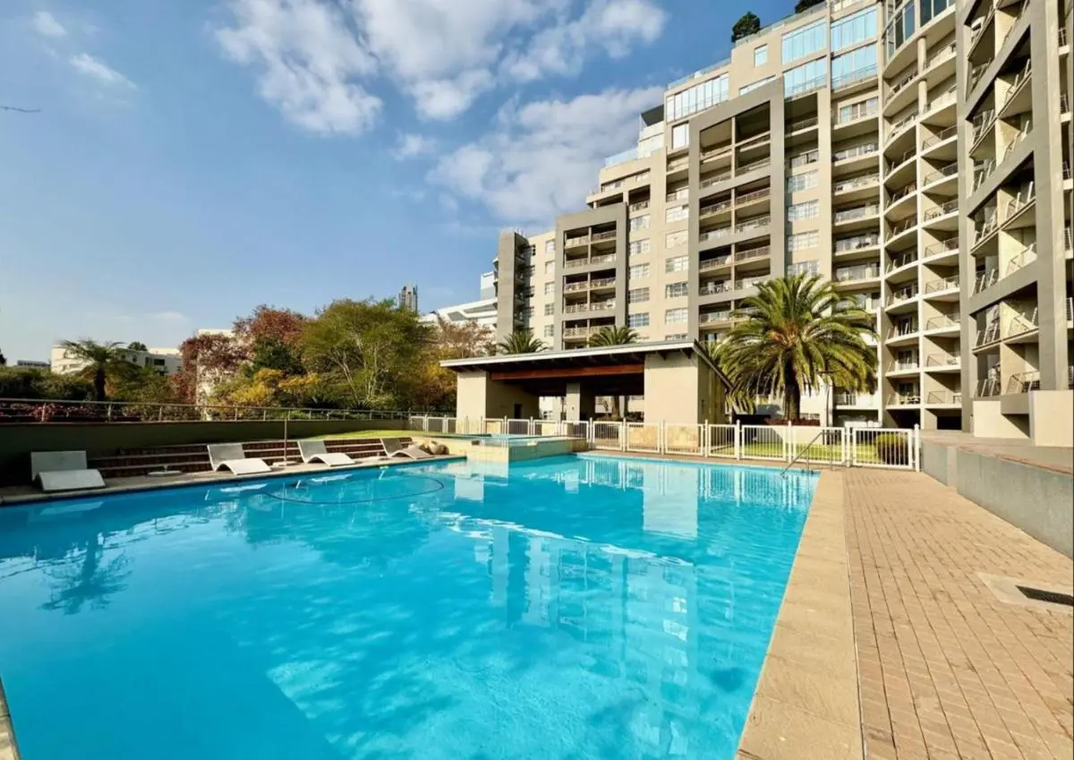 Image 3 of Stunning apartment in Sandton Central