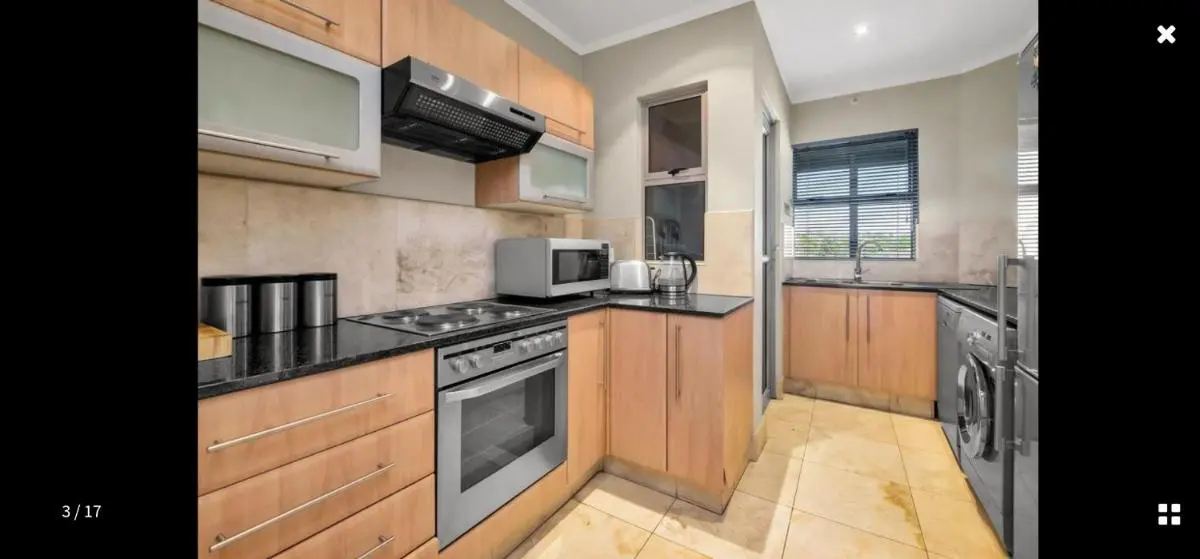 Image 4 of Stunning apartment in Sandton Central