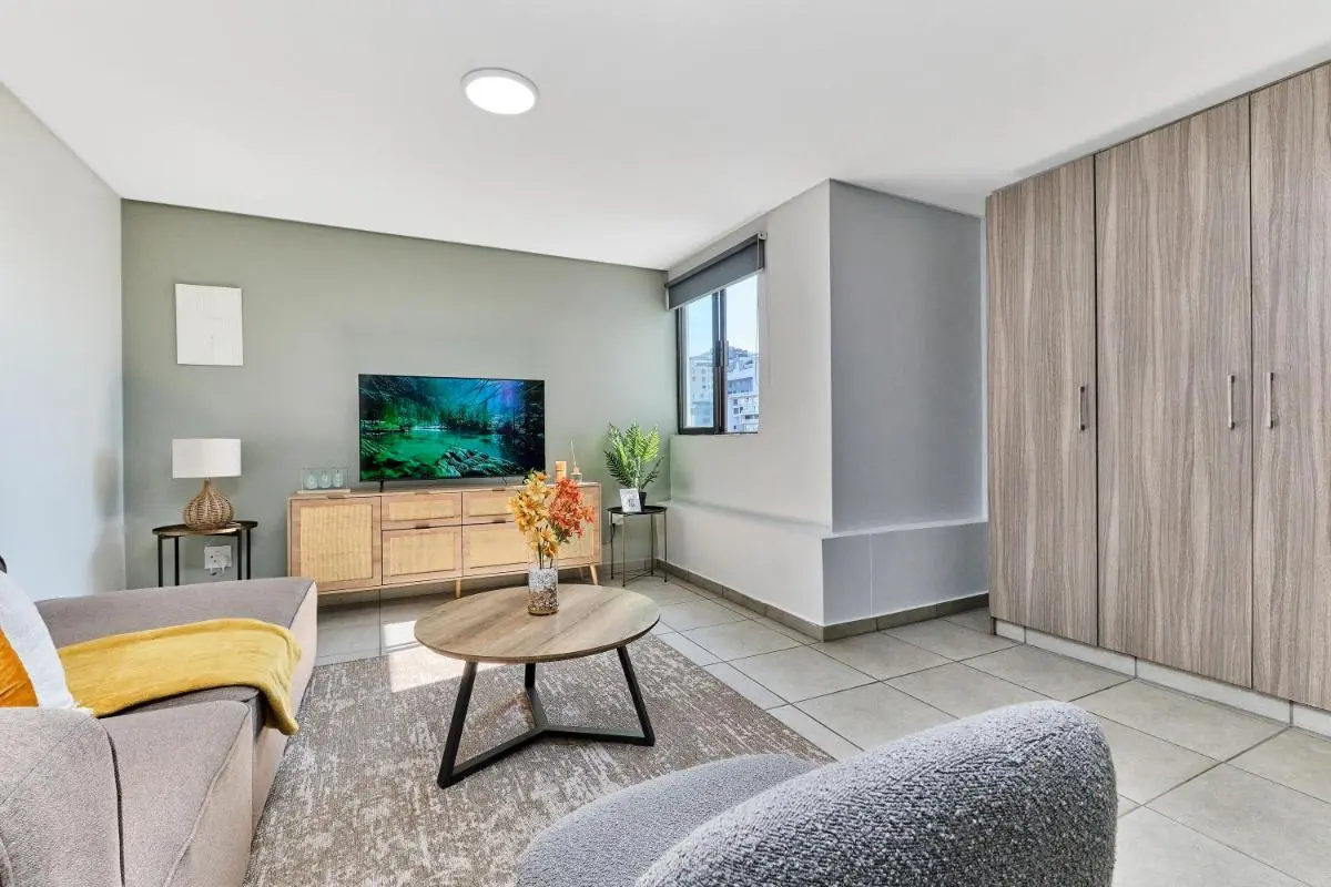 Image 5 of Sunny Rosebank Apartment – Leisure or Business