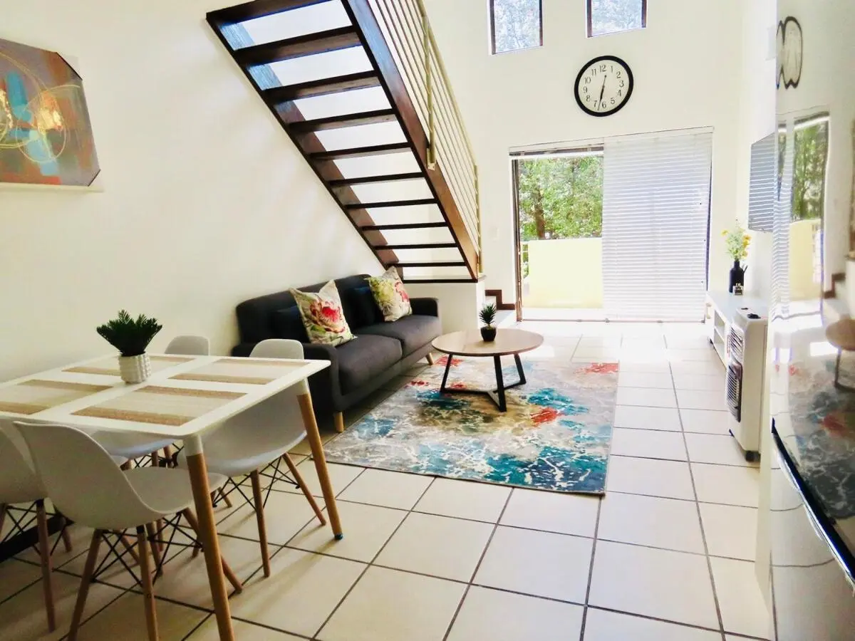 Image 4 of Sunset View Apartment With Spacious Balcony