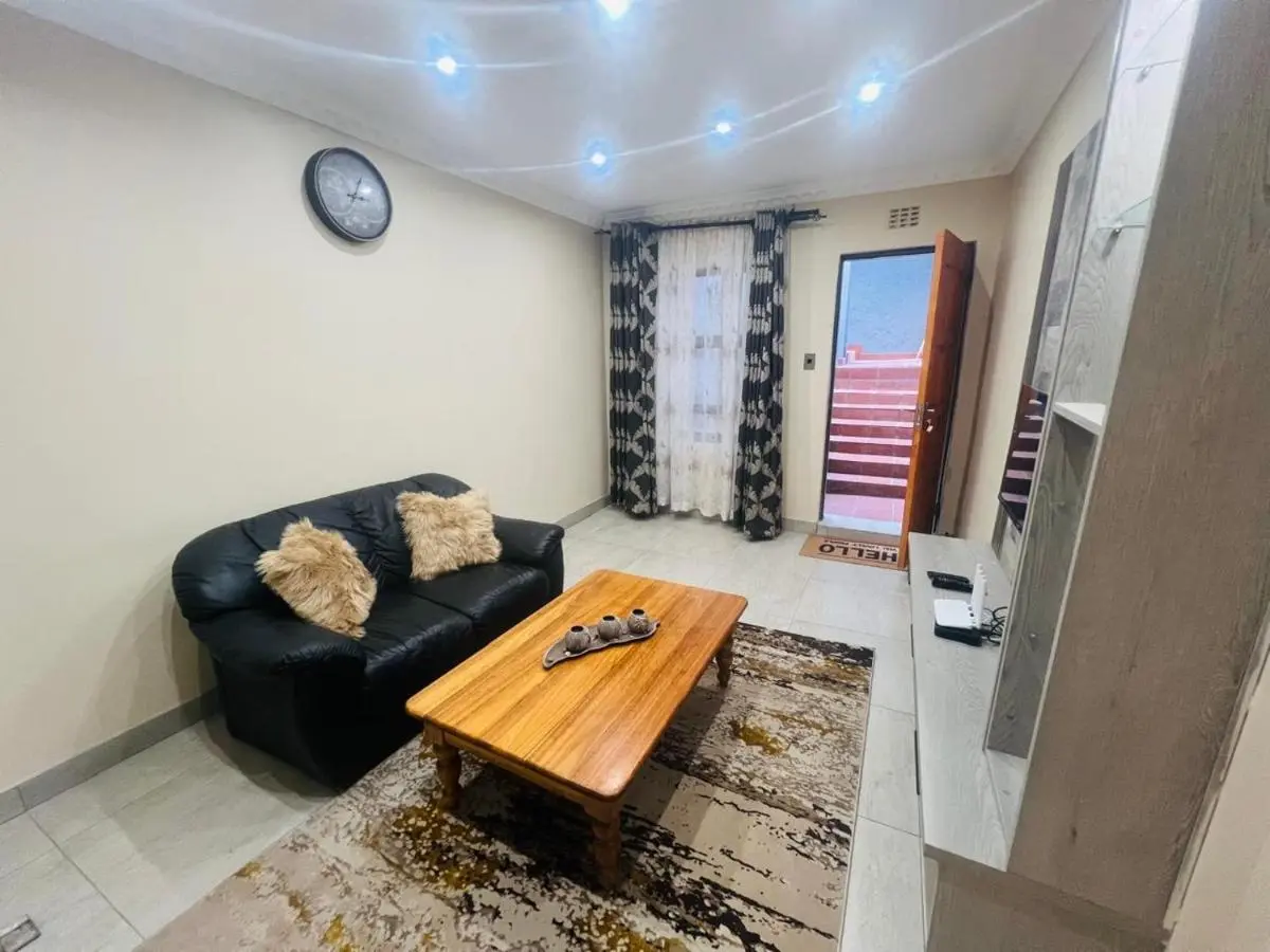 Image 4 of The Archon 20