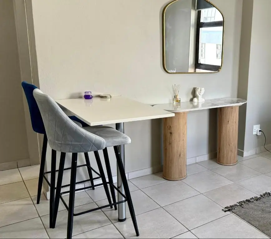 Image of The Bolton Rosebank