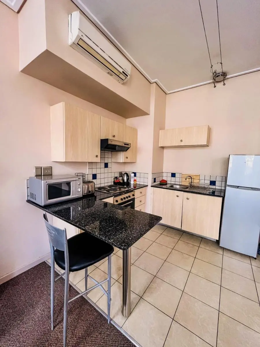 Image 5 of The Gold Hut