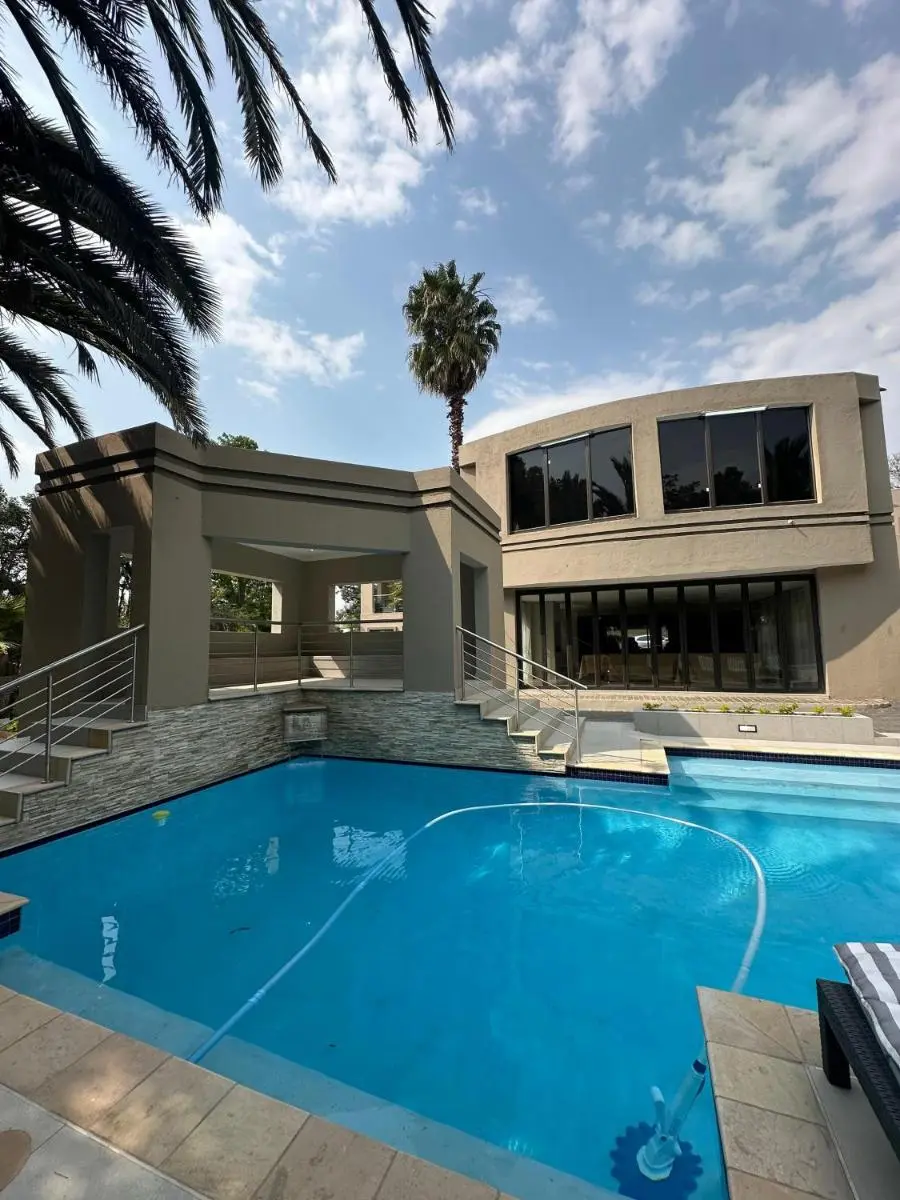 Image 5 of The Hide on Aston-Sandton