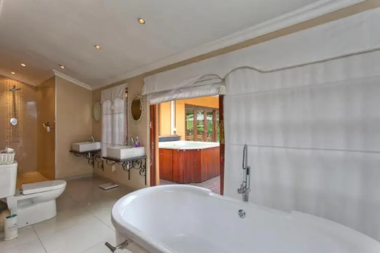 Image 2 of The Lemon Tree Self- Catering