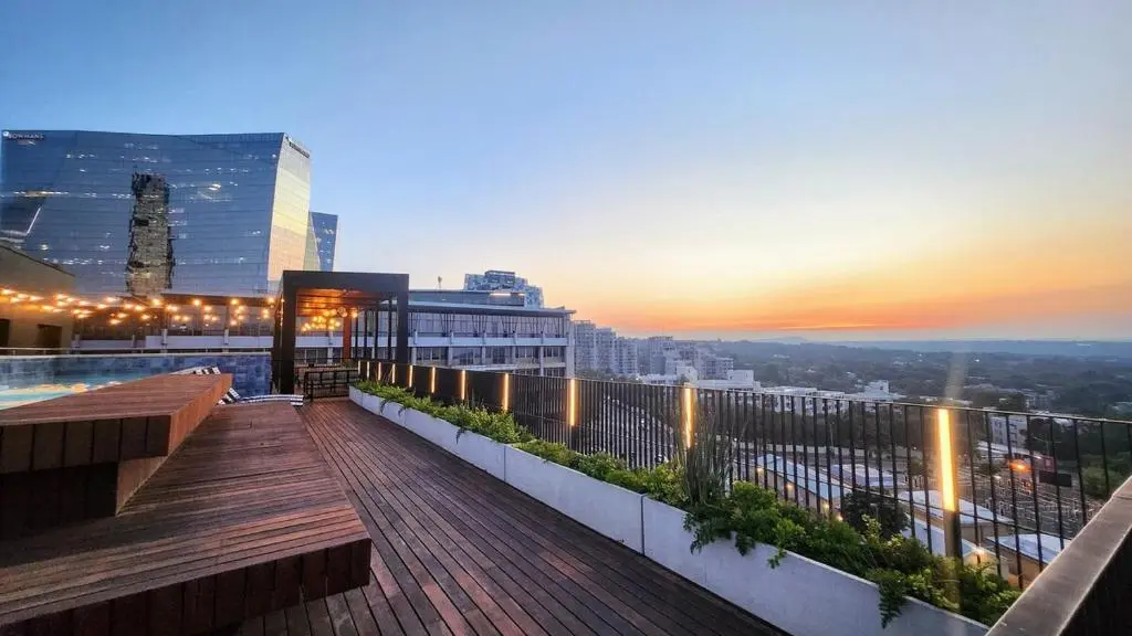 Image of The Lineal 500m to Sandton City with backup water & power