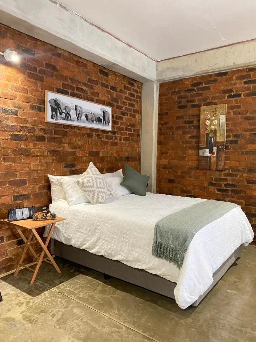Image 4 of The Nook at Maboneng -24hr security, WiFi, cozy home