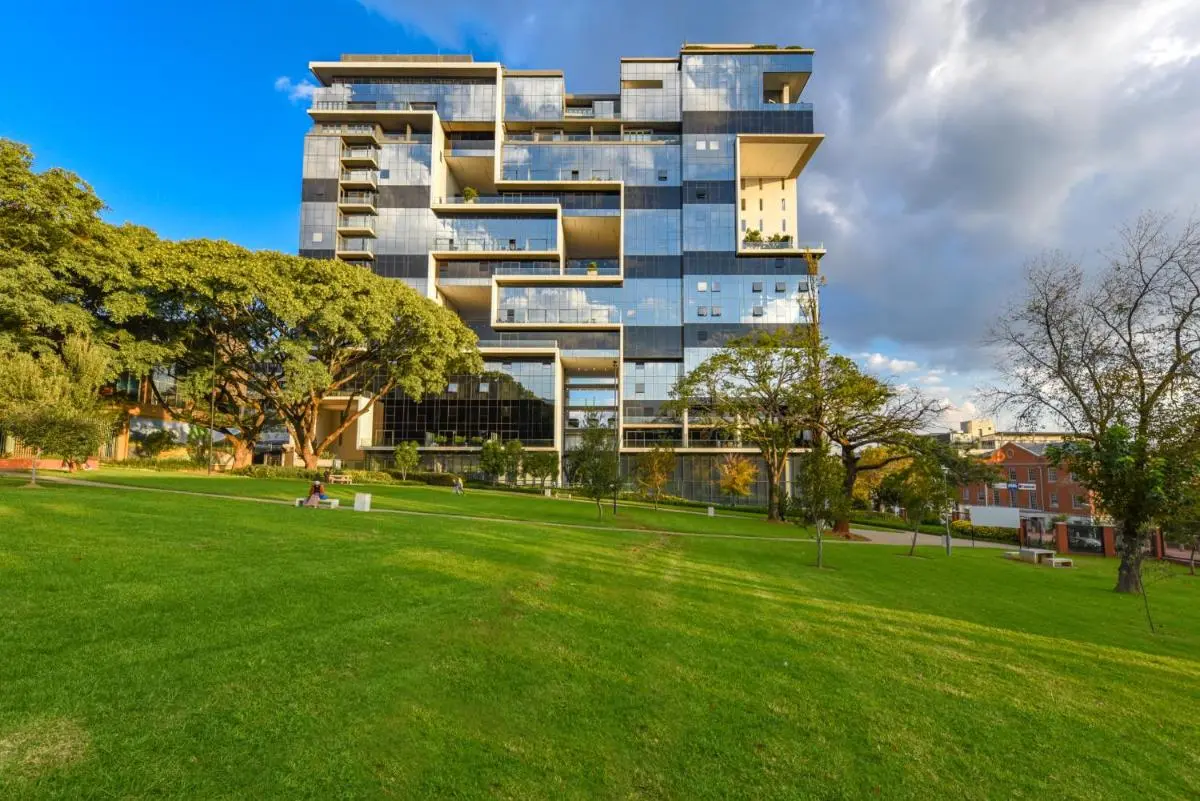 Image 6 of The Park Central Residence – WITH GENERATOR