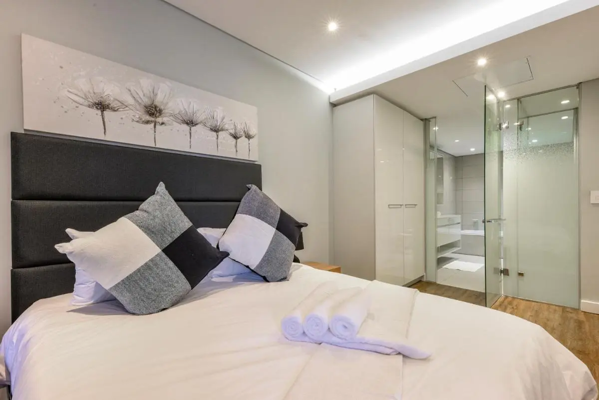 Image 2 of The Park Central Residence – WITH GENERATOR