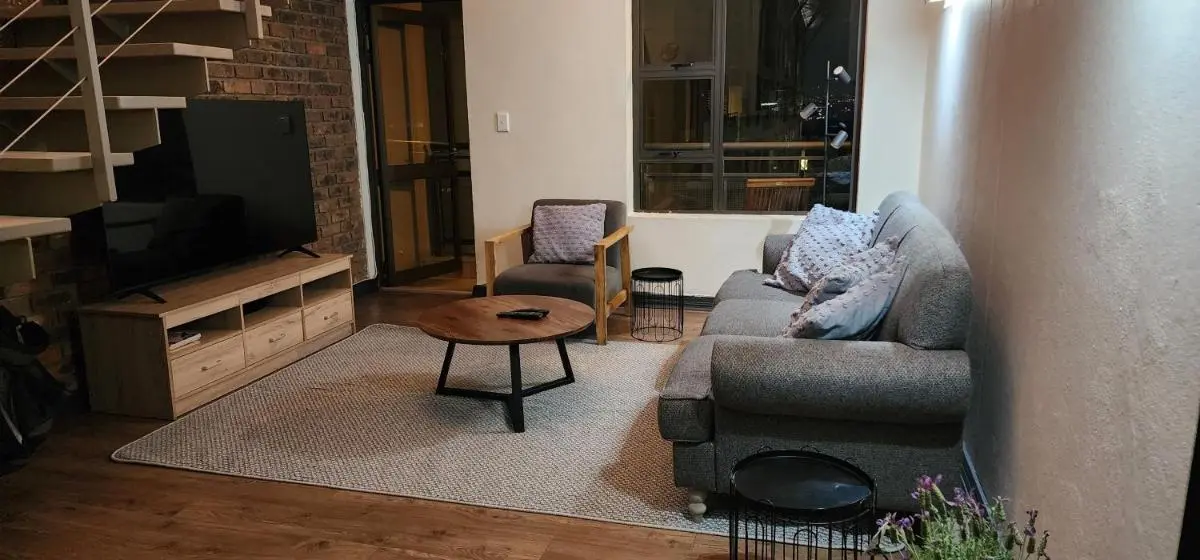 Image 4 of The Penthouse at 206 Westpoint