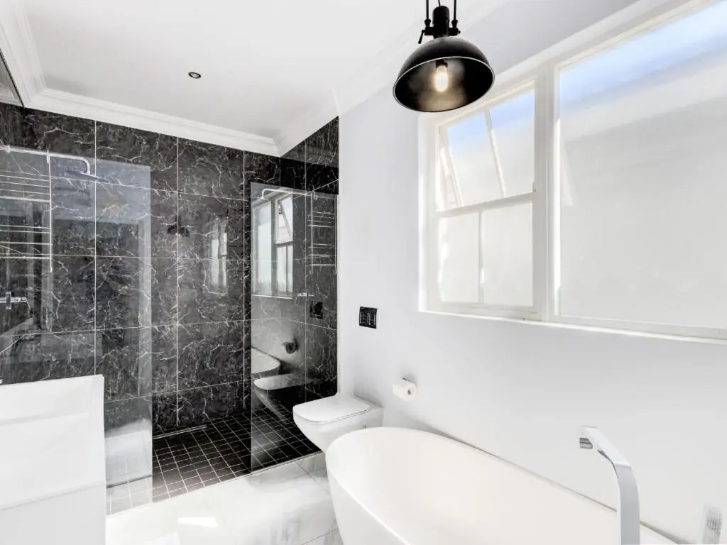 Image 2 of The Royal Manor