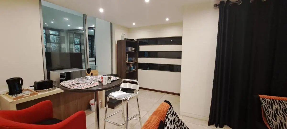 Image 6 of The Southern Views Unit 2 – Private