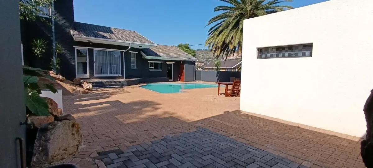 Image 3 of The Southern Views Unit 2 – Private