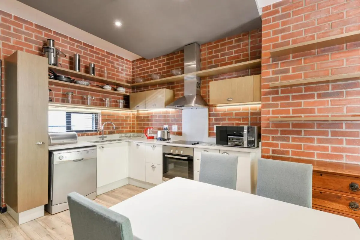 Image 3 of The Vantage 209