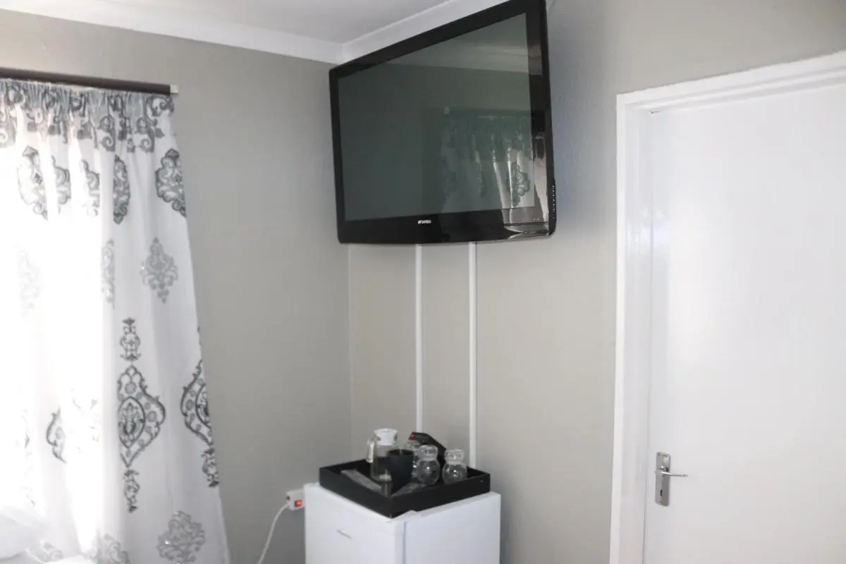 Image 4 of Tlelakufuma Guest House