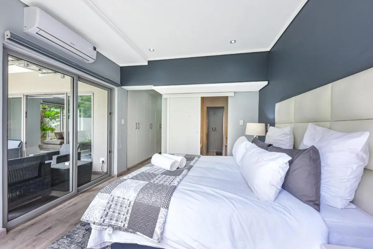 Image 1 of Topaz Apartments in Sandton