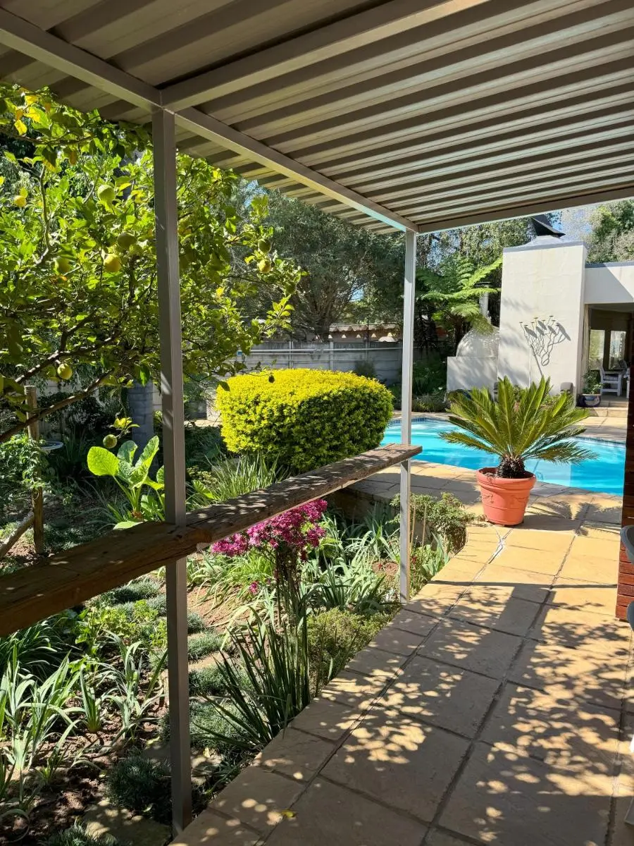 Image 4 of Tranquil Cottage Retreat – Malanshof Randburg