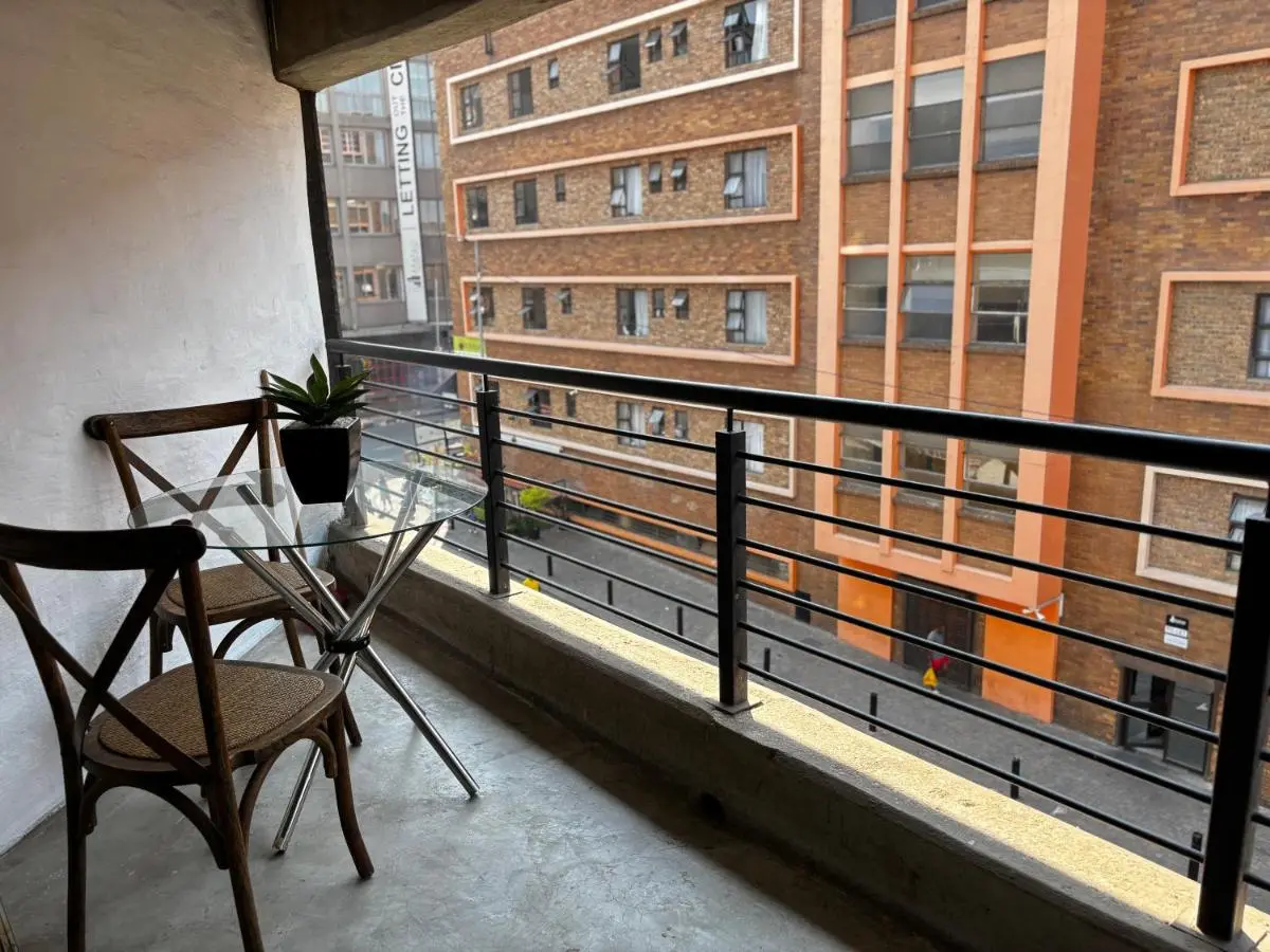 Image 5 of Trendy Maboneng Apartment 259