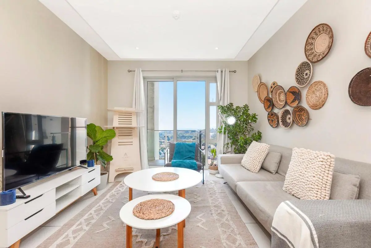 Image 4 of Tyrwhitt Luxury Apartment in Rosebank