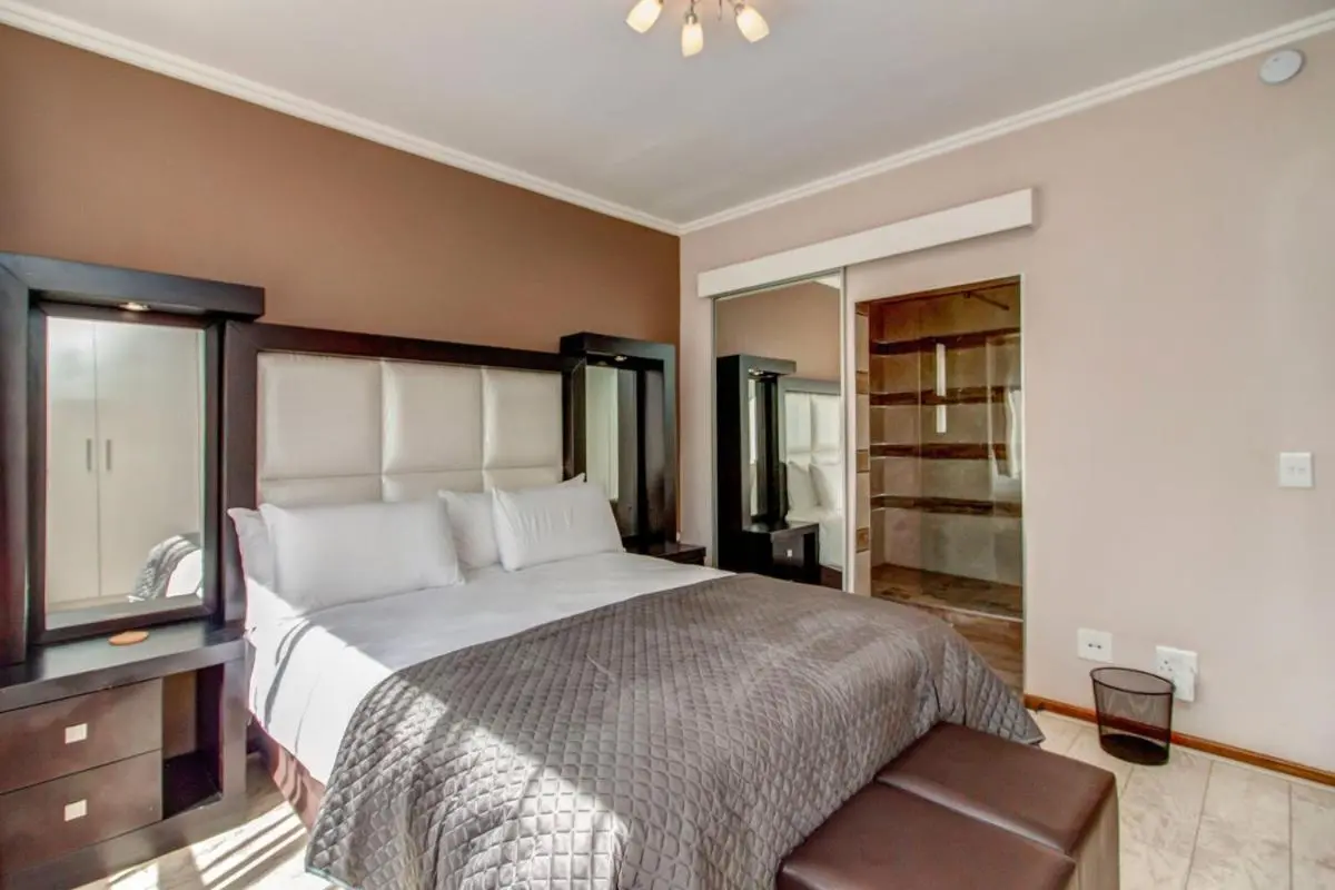 Image 1 of Upmarket Ultra Modern Sandton Apartment