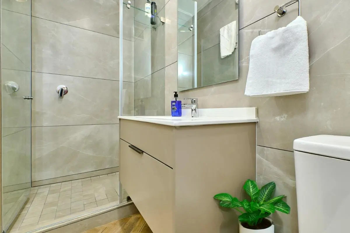 Image 2 of Urban Escapes Rosebank Apartments