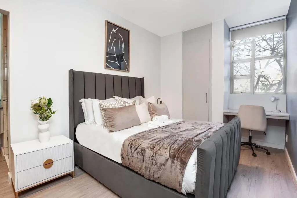 Image 6 of Urban Oasis Apartments at The Median